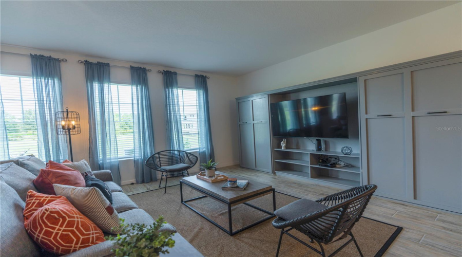 DAVENPORT, Florida 33896, 3 Bedrooms Bedrooms, ,2 BathroomsBathrooms,Residential,For Sale,BENOI,0,MFRS5133506