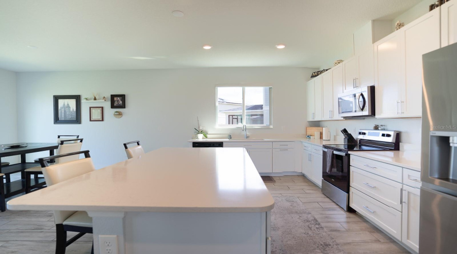 DAVENPORT, Florida 33837, 4 Bedrooms Bedrooms, ,2 BathroomsBathrooms,Residential,For Sale,OVERLOOK CT,0,MFRP4936115