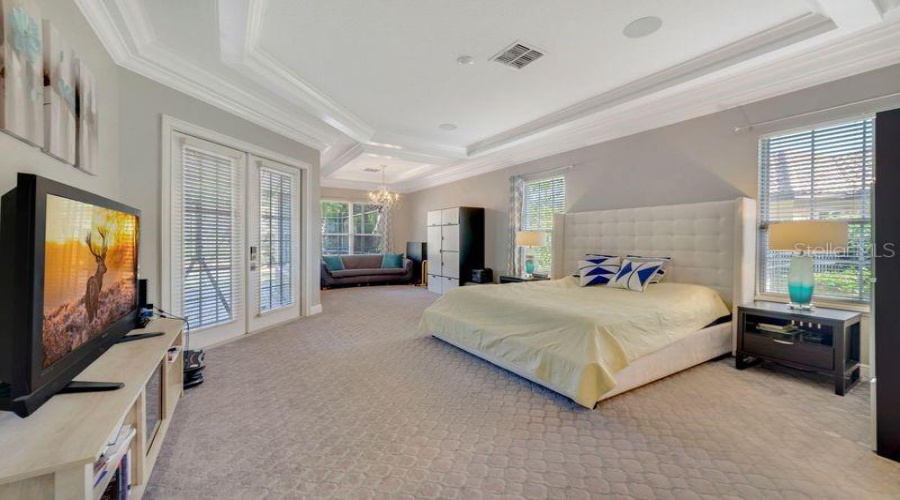ORLANDO, Florida 32836, 6 Bedrooms Bedrooms, ,5 BathroomsBathrooms,Residential,For Sale,SOUTHERN BREEZE,0,MFRO6334731