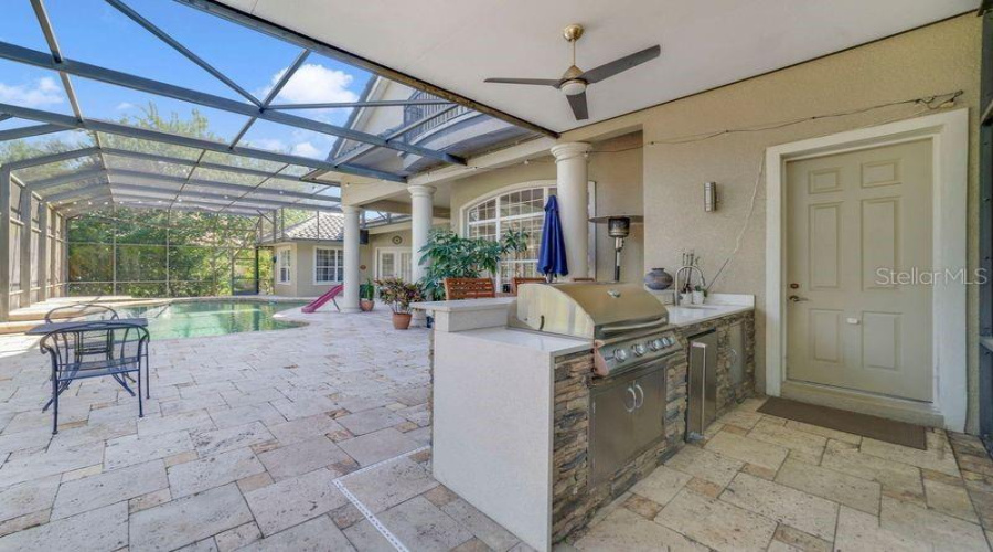 ORLANDO, Florida 32836, 6 Bedrooms Bedrooms, ,5 BathroomsBathrooms,Residential,For Sale,SOUTHERN BREEZE,0,MFRO6334731