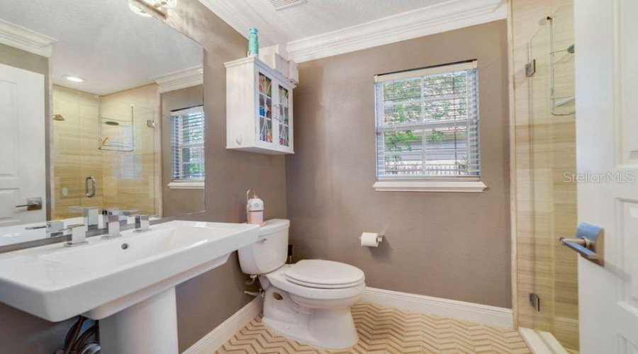ORLANDO, Florida 32836, 6 Bedrooms Bedrooms, ,5 BathroomsBathrooms,Residential,For Sale,SOUTHERN BREEZE,0,MFRO6334731