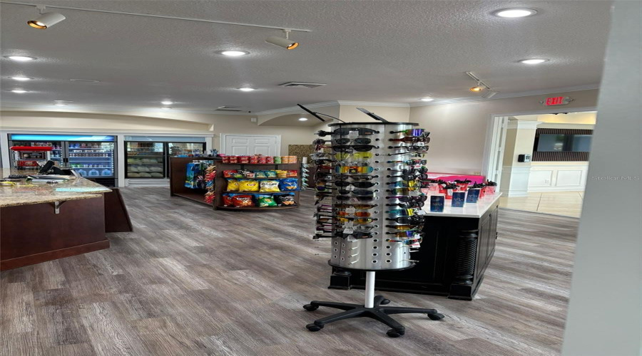 KISSIMMEE, Florida 34747, 5 Bedrooms Bedrooms, ,3 BathroomsBathrooms,Residential,For Sale,FAN PALM,0,MFRO6339969