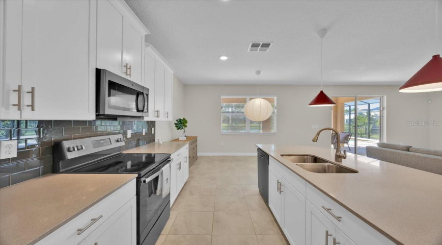 Large Kitchen
