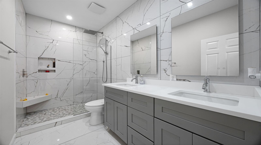 CELEBRATION, Florida 34747, 4 Bedrooms Bedrooms, ,2 BathroomsBathrooms,Residential,For Sale,OSCAR,0,MFRO6339143