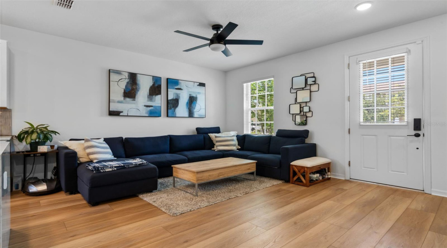 KISSIMMEE, Florida 34747, 3 Bedrooms Bedrooms, ,2 BathroomsBathrooms,Residential,For Sale,ISLAND VILLAGE,0,MFRO6323150