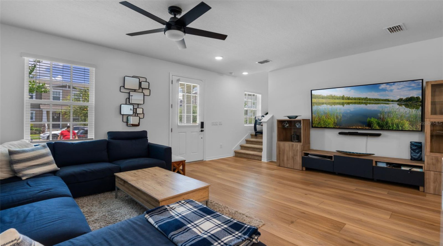 KISSIMMEE, Florida 34747, 3 Bedrooms Bedrooms, ,2 BathroomsBathrooms,Residential,For Sale,ISLAND VILLAGE,0,MFRO6323150