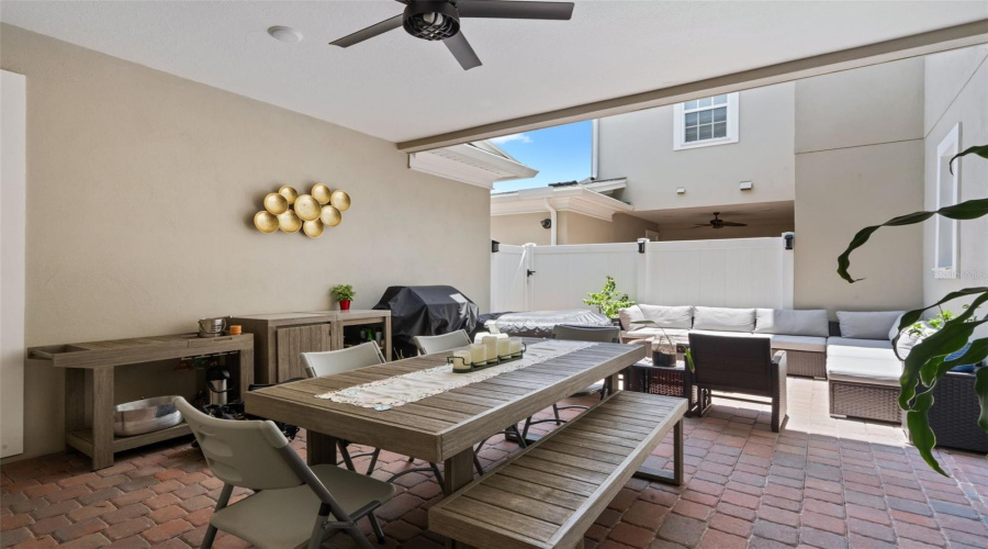 KISSIMMEE, Florida 34747, 3 Bedrooms Bedrooms, ,2 BathroomsBathrooms,Residential,For Sale,ISLAND VILLAGE,0,MFRO6323150