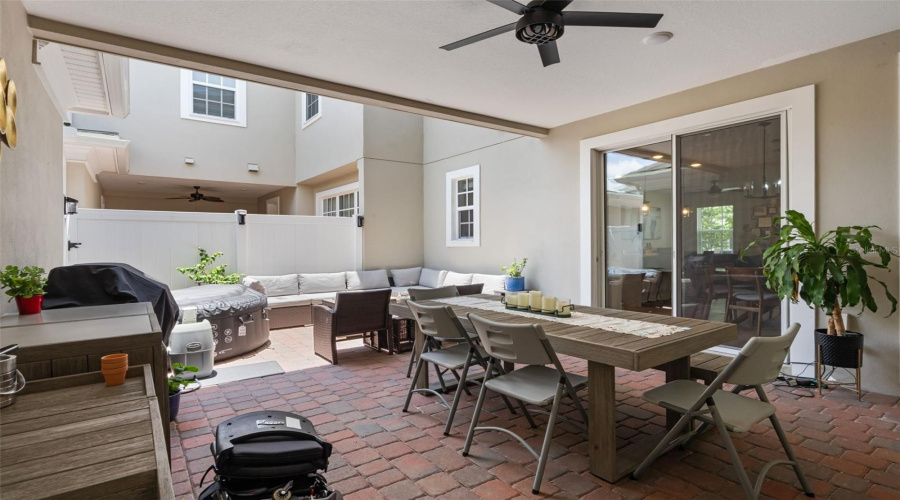 KISSIMMEE, Florida 34747, 3 Bedrooms Bedrooms, ,2 BathroomsBathrooms,Residential,For Sale,ISLAND VILLAGE,0,MFRO6323150