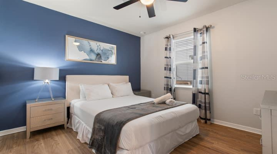 DAVENPORT, Florida 33837, 5 Bedrooms Bedrooms, ,4 BathroomsBathrooms,Residential,For Sale,OAKMOSS,0,MFRO6340300