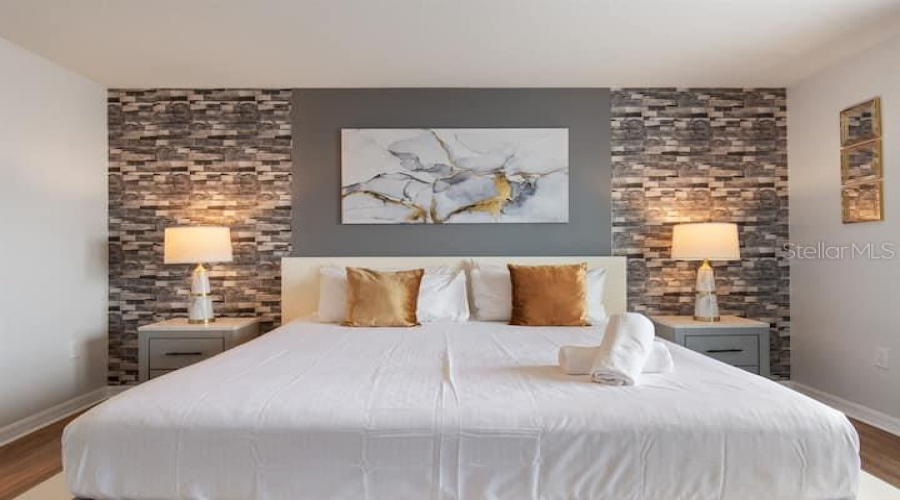 DAVENPORT, Florida 33837, 5 Bedrooms Bedrooms, ,4 BathroomsBathrooms,Residential,For Sale,OAKMOSS,0,MFRO6340300