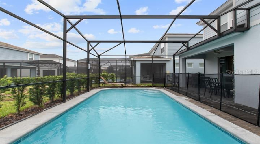 DAVENPORT, Florida 33837, 5 Bedrooms Bedrooms, ,4 BathroomsBathrooms,Residential,For Sale,OAKMOSS,0,MFRO6340300