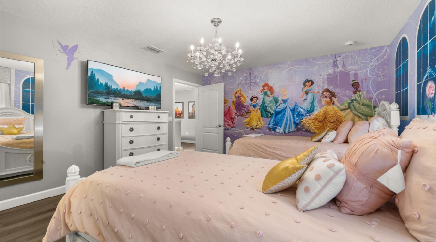 DAVENPORT, Florida 33896, 5 Bedrooms Bedrooms, ,4 BathroomsBathrooms,Residential,For Sale,MOON VALLEY,0,MFRO6340154