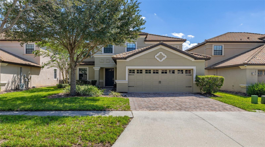 DAVENPORT, Florida 33896, 5 Bedrooms Bedrooms, ,4 BathroomsBathrooms,Residential,For Sale,MOON VALLEY,0,MFRO6340154