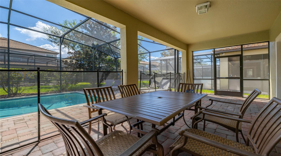 DAVENPORT, Florida 33896, 5 Bedrooms Bedrooms, ,4 BathroomsBathrooms,Residential,For Sale,MOON VALLEY,0,MFRO6340154