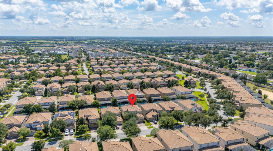DAVENPORT, Florida 33896, 5 Bedrooms Bedrooms, ,4 BathroomsBathrooms,Residential,For Sale,MOON VALLEY,0,MFRO6340154