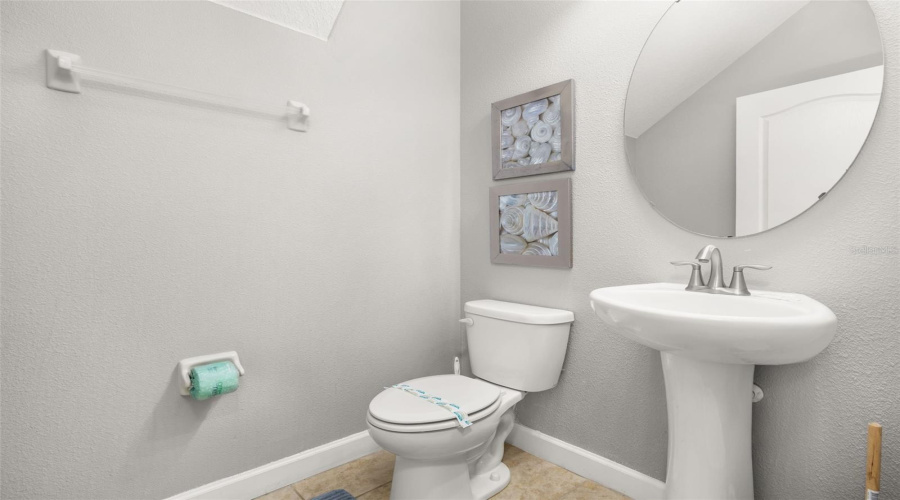 DAVENPORT, Florida 33896, 5 Bedrooms Bedrooms, ,4 BathroomsBathrooms,Residential,For Sale,MOON VALLEY,0,MFRO6340154