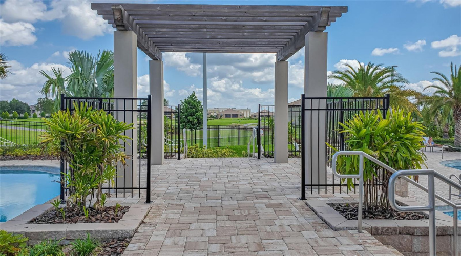 DAVENPORT, Florida 33896, 5 Bedrooms Bedrooms, ,4 BathroomsBathrooms,Residential,For Sale,MOON VALLEY,0,MFRO6340154