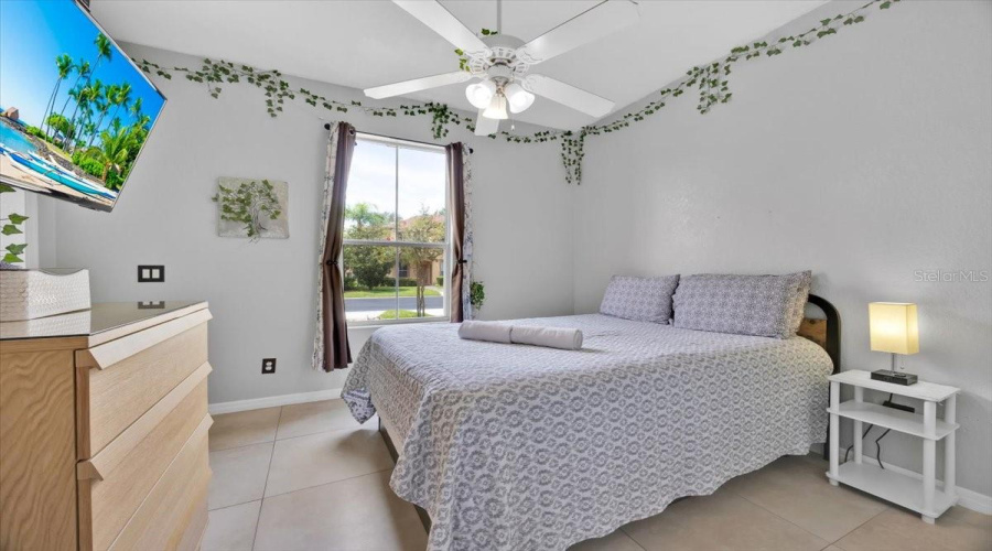 1st Fl primary bedroom