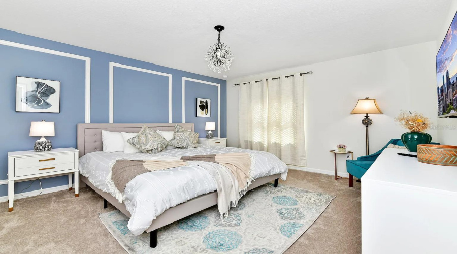 DAVENPORT, Florida 33837, 5 Bedrooms Bedrooms, ,4 BathroomsBathrooms,Residential,For Sale,OAKMOSS,0,MFRO6340341