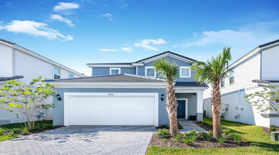 DAVENPORT, Florida 33837, 5 Bedrooms Bedrooms, ,4 BathroomsBathrooms,Residential,For Sale,OAKMOSS,0,MFRO6340341