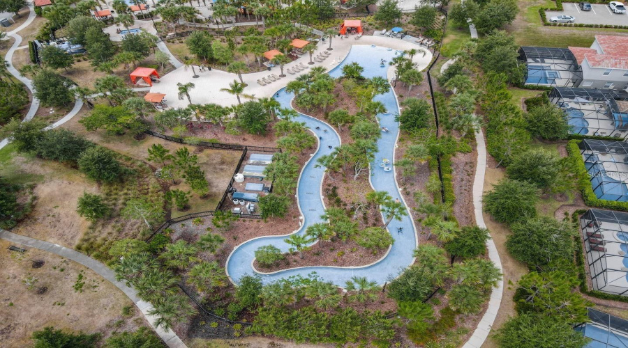 DAVENPORT, Florida 33837, 5 Bedrooms Bedrooms, ,4 BathroomsBathrooms,Residential,For Sale,OAKMOSS,0,MFRO6340341