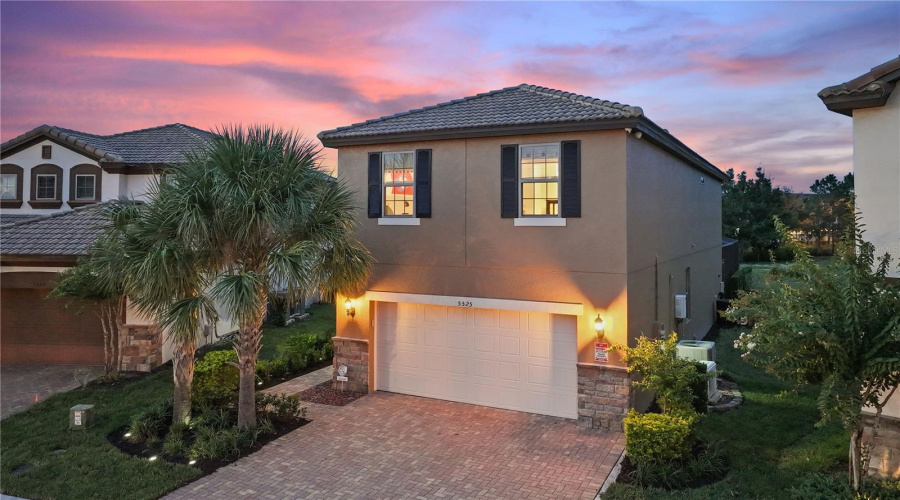 DAVENPORT, Florida 33837, 5 Bedrooms Bedrooms, ,4 BathroomsBathrooms,Residential,For Sale,MISTY OAK,0,MFRO6338615