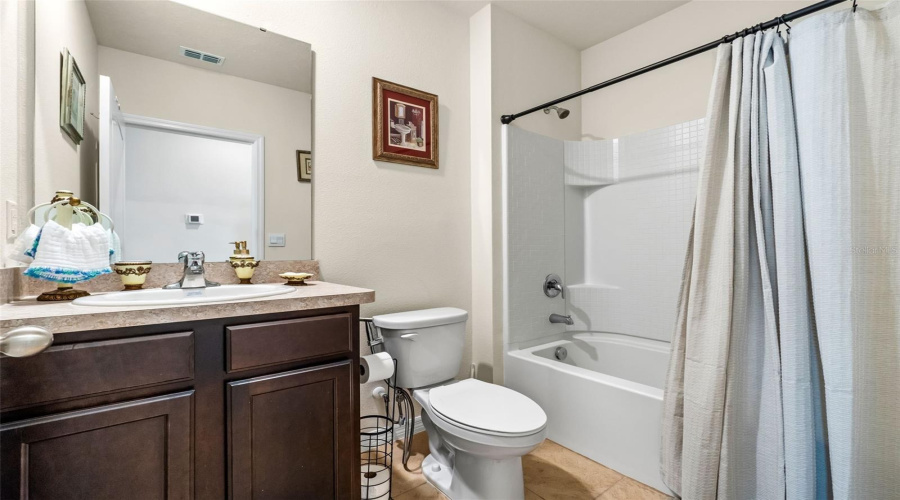 DAVENPORT, Florida 33837, 3 Bedrooms Bedrooms, ,2 BathroomsBathrooms,Residential,For Sale,BERRY,0,MFRO6339787