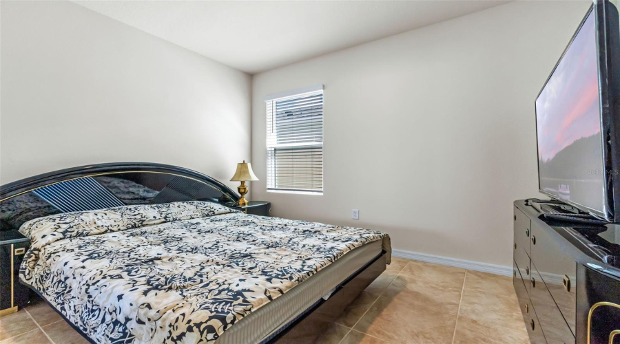 DAVENPORT, Florida 33837, 3 Bedrooms Bedrooms, ,2 BathroomsBathrooms,Residential,For Sale,BERRY,0,MFRO6339787