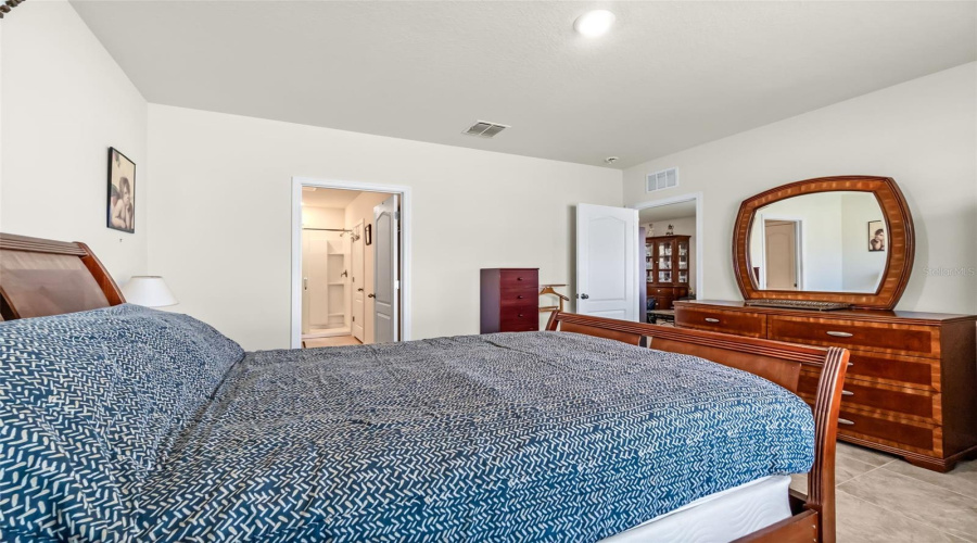 DAVENPORT, Florida 33837, 3 Bedrooms Bedrooms, ,2 BathroomsBathrooms,Residential,For Sale,BERRY,0,MFRO6339787