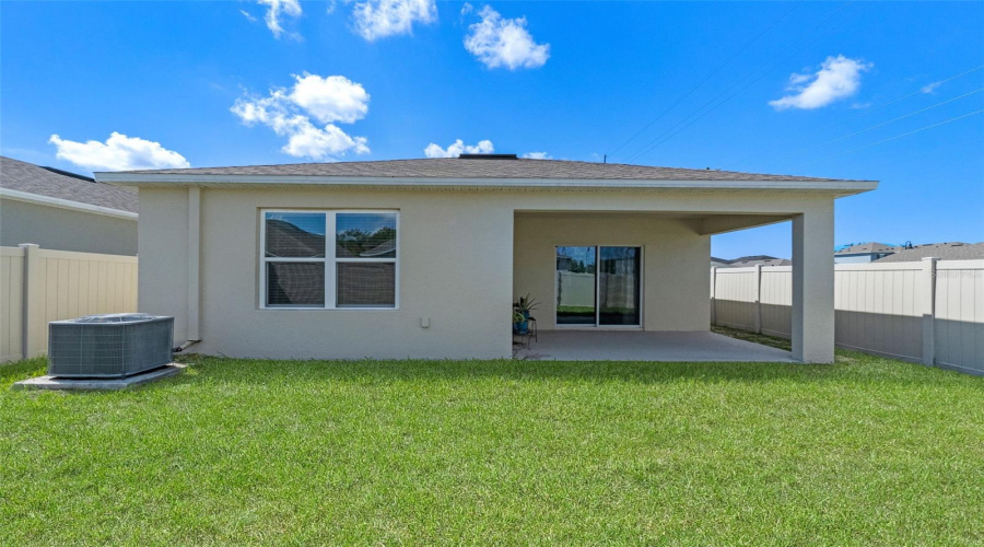 DAVENPORT, Florida 33837, 3 Bedrooms Bedrooms, ,2 BathroomsBathrooms,Residential,For Sale,BERRY,0,MFRO6339787