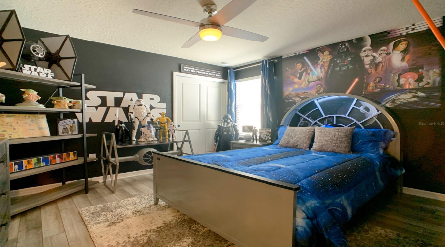 DAVENPORT, Florida 33897, 8 Bedrooms Bedrooms, ,6 BathroomsBathrooms,Residential,For Sale,LELANI,0,MFRO6339039