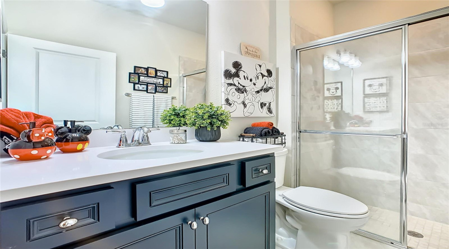 DAVENPORT, Florida 33897, 8 Bedrooms Bedrooms, ,6 BathroomsBathrooms,Residential,For Sale,LELANI,0,MFRO6339039