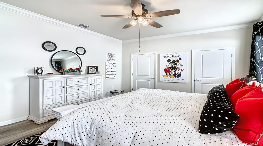 DAVENPORT, Florida 33897, 8 Bedrooms Bedrooms, ,6 BathroomsBathrooms,Residential,For Sale,LELANI,0,MFRO6339039