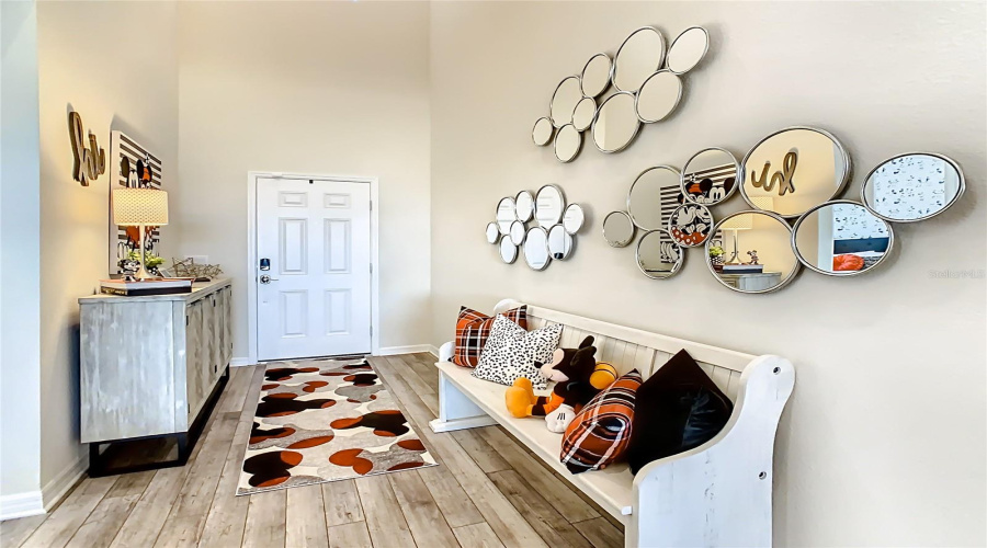 DAVENPORT, Florida 33897, 8 Bedrooms Bedrooms, ,6 BathroomsBathrooms,Residential,For Sale,LELANI,0,MFRO6339039