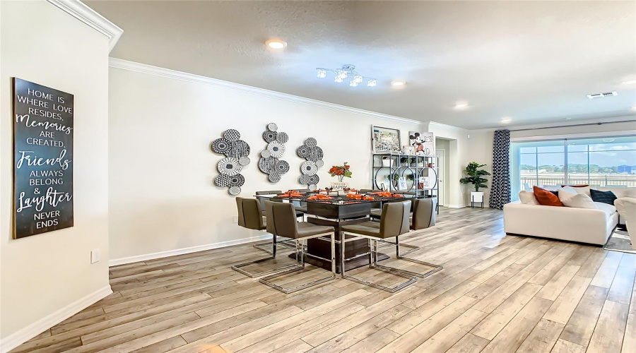 DAVENPORT, Florida 33897, 8 Bedrooms Bedrooms, ,6 BathroomsBathrooms,Residential,For Sale,LELANI,0,MFRO6339039