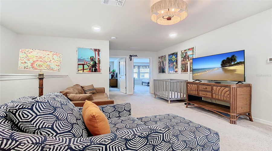 DAVENPORT, Florida 33897, 5 Bedrooms Bedrooms, ,4 BathroomsBathrooms,Residential,For Sale,LANA,0,MFRO6340326