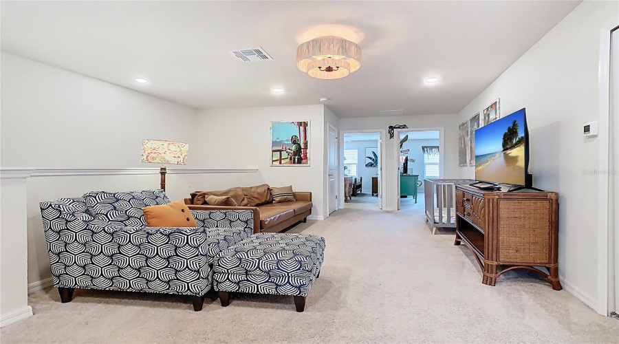 DAVENPORT, Florida 33897, 5 Bedrooms Bedrooms, ,4 BathroomsBathrooms,Residential,For Sale,LANA,0,MFRO6340326