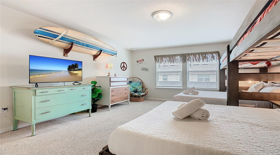 DAVENPORT, Florida 33897, 5 Bedrooms Bedrooms, ,4 BathroomsBathrooms,Residential,For Sale,LANA,0,MFRO6340326