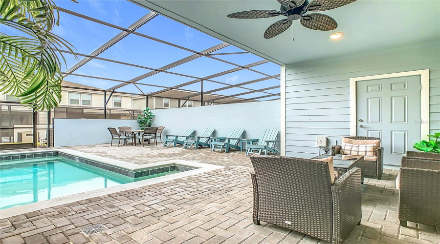 DAVENPORT, Florida 33897, 5 Bedrooms Bedrooms, ,4 BathroomsBathrooms,Residential,For Sale,LANA,0,MFRO6340326