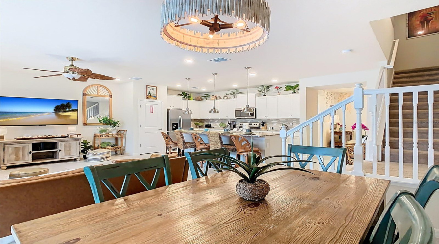 DAVENPORT, Florida 33897, 5 Bedrooms Bedrooms, ,4 BathroomsBathrooms,Residential,For Sale,LANA,0,MFRO6340326