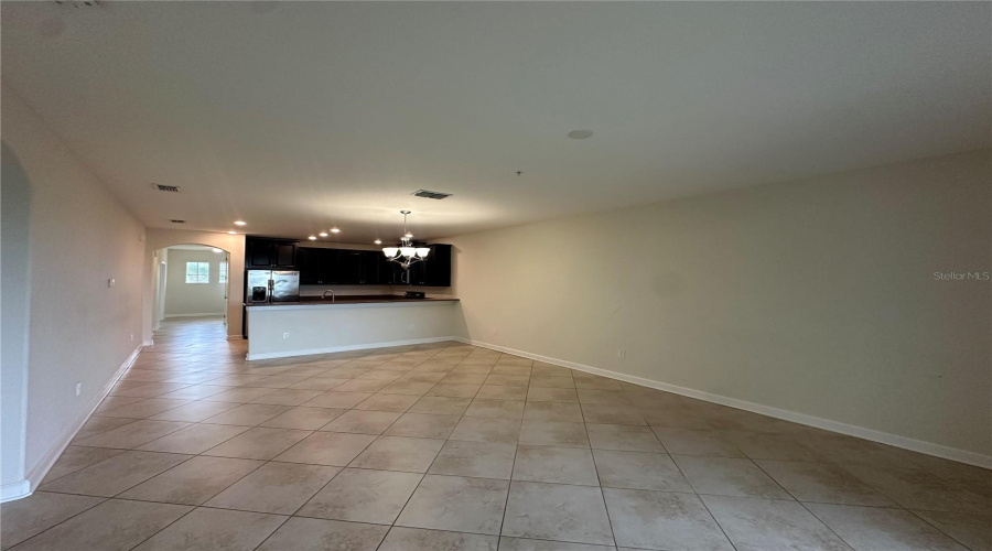 DAVENPORT, Florida 33896, 3 Bedrooms Bedrooms, ,2 BathroomsBathrooms,Residential,For Sale,AZALEA SANDS,0,MFRO6340096