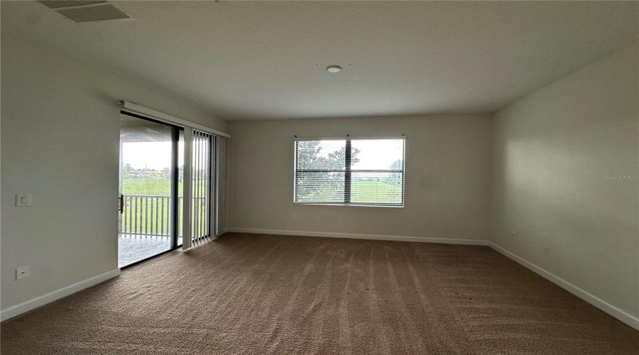 DAVENPORT, Florida 33896, 3 Bedrooms Bedrooms, ,2 BathroomsBathrooms,Residential,For Sale,AZALEA SANDS,0,MFRO6340096