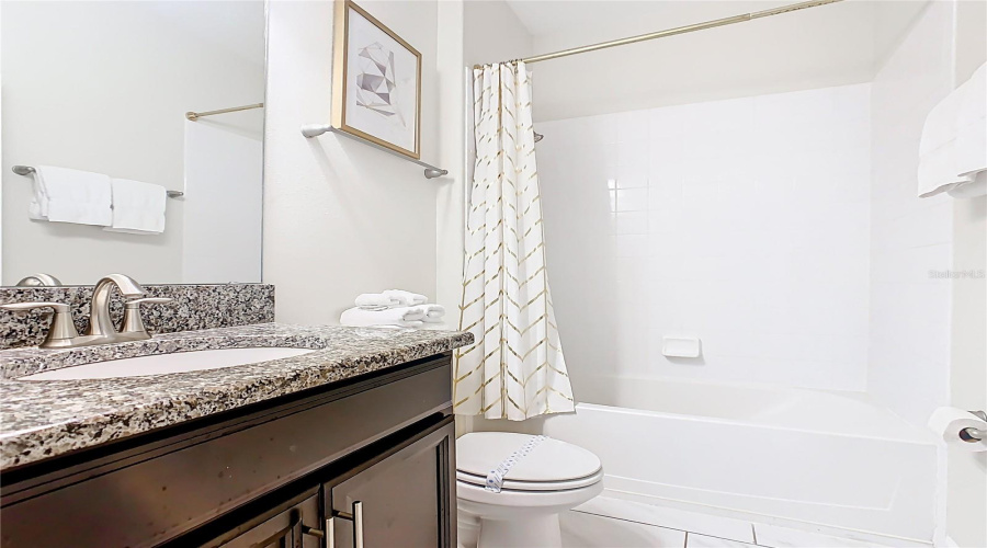DAVENPORT, Florida 33837, 5 Bedrooms Bedrooms, ,5 BathroomsBathrooms,Residential,For Sale,SOLTERRA,0,MFRO6340327