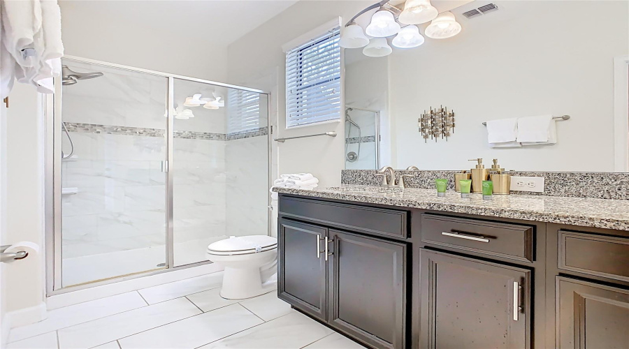 DAVENPORT, Florida 33837, 5 Bedrooms Bedrooms, ,5 BathroomsBathrooms,Residential,For Sale,SOLTERRA,0,MFRO6340327