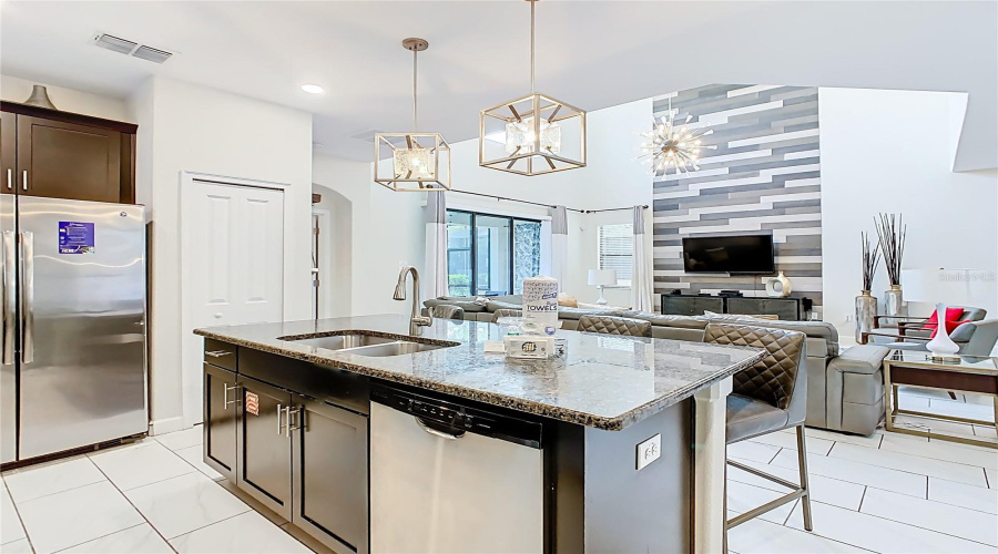DAVENPORT, Florida 33837, 5 Bedrooms Bedrooms, ,5 BathroomsBathrooms,Residential,For Sale,SOLTERRA,0,MFRO6340327