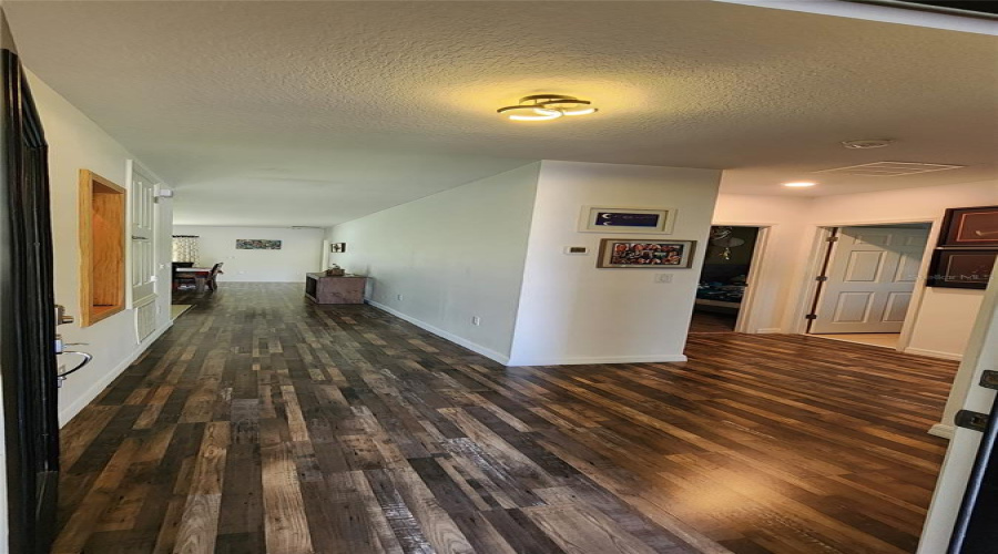 KISSIMMEE, Florida 34746, 3 Bedrooms Bedrooms, ,2 BathroomsBathrooms,Residential,For Sale,LAKE RUSSELL,0,MFRS5133736