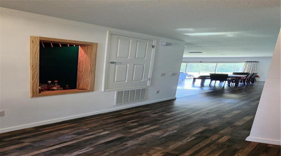 KISSIMMEE, Florida 34746, 3 Bedrooms Bedrooms, ,2 BathroomsBathrooms,Residential,For Sale,LAKE RUSSELL,0,MFRS5133736
