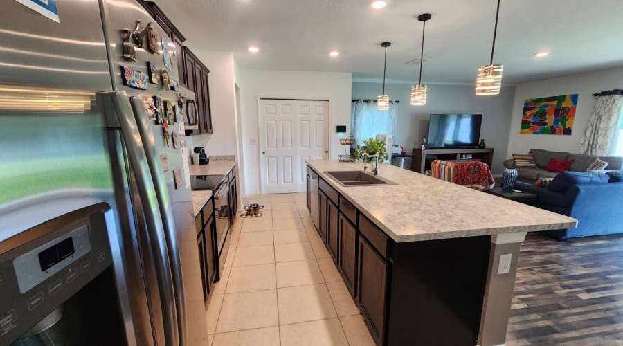 KISSIMMEE, Florida 34746, 3 Bedrooms Bedrooms, ,2 BathroomsBathrooms,Residential,For Sale,LAKE RUSSELL,0,MFRS5133736