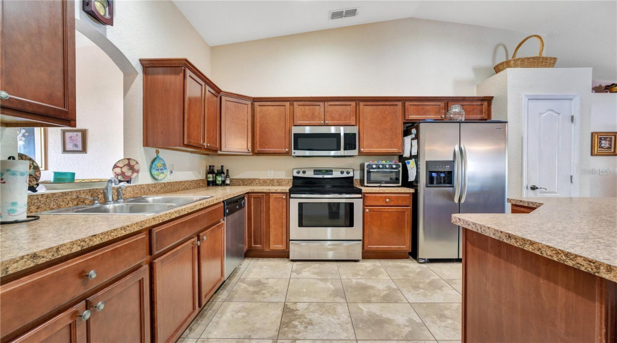DAVENPORT, Florida 33837, 3 Bedrooms Bedrooms, ,2 BathroomsBathrooms,Residential,For Sale,PETER PAN BLVD,0,MFRO6340339
