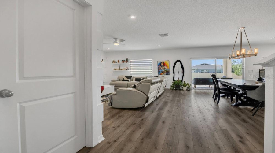 DAVENPORT, Florida 33897, 5 Bedrooms Bedrooms, ,3 BathroomsBathrooms,Residential,For Sale,TUSCANY,0,MFRS5128761